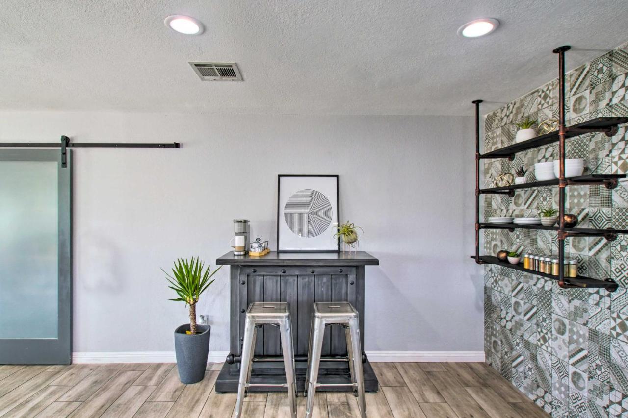 Charming Phoenix Home With Patio About 3 Miles To Dtwn! Eksteriør bilde